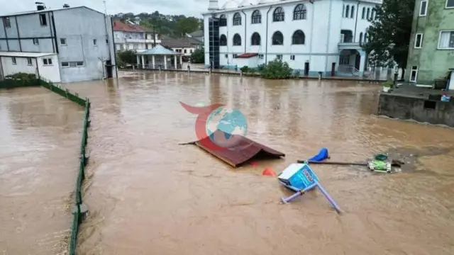 Sakarya'da İki Gün Süren Sağanak Yağış Sel, Heyelan ve Yol Kapanmalarına Yol Açtı