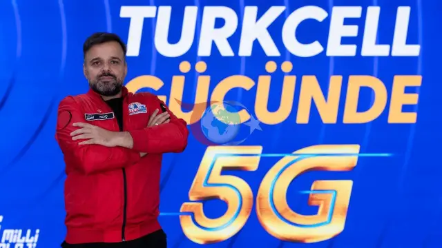 Turkcell TEKNOFEST'te Akıllı Yol Güvenliği Yarışması Ödüllerini Dağıttı