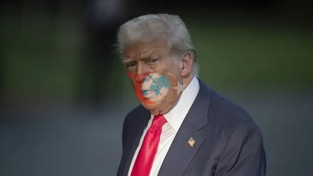 ABD Başkanı Trump, Güney Kore'nin ABD'ye 200 Milyar Dolarlık Enerji Yatırımı Yapacağını Açıkladı