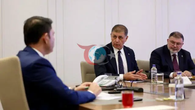 Nazir Kurum İzmir Böyükşəhər Bələdiyyə Başçısı Cəmil Tuqay və AK Partiya nümayəndə heyəti ilə görüşüb