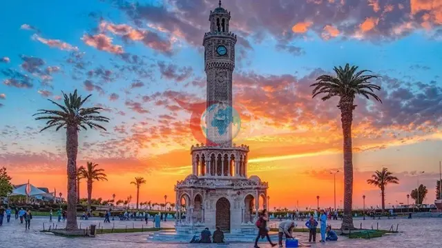 Türk Mədəniyyəti Yolu Festivalının 24-cü dayanacağı İzmirdə İncəsənət və Qastronomiya Buluşdu
