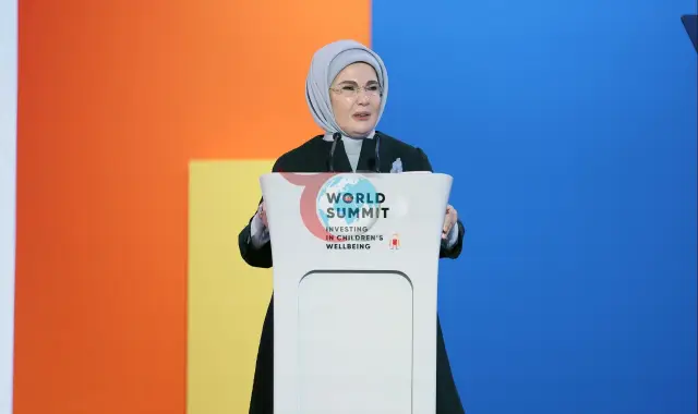 Emine Erdoğan, Semerkant’ta düzenlenen Çocuk Refahı Dünya Zirvesi’ne katıldı