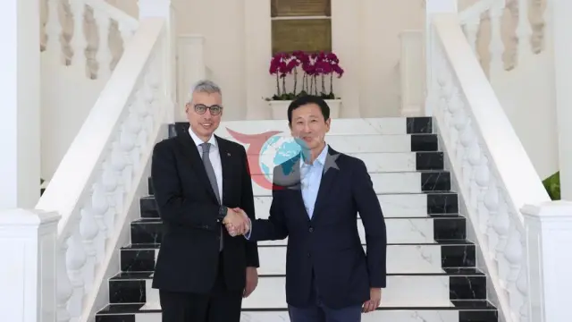 Sağlık Bakanı Memişoğlu Singapur'da mevkidaşı Ong Ye Kung ile bir araya geldi