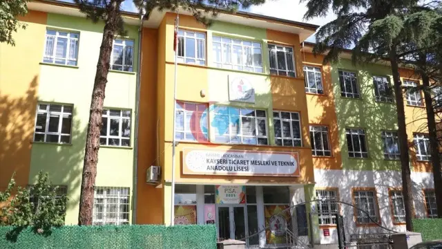 Kayseri'nin Ticari Hafızası: 100 Yıllık Mesleki ve Teknik Anadolu Lisesi
