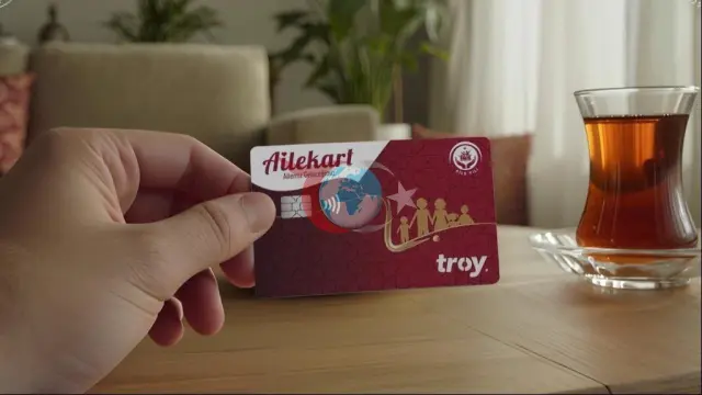 Ailekart ile hak sahiplerine 56 milyar lirayı aşkın sosyal yardım ödemesi yapıldı