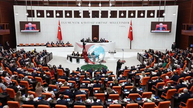 TBMM Genel Kurulu'nda Türk Kızılay Kanunu Teklifi ve Bütçe Görüşmeleri Başlıyor