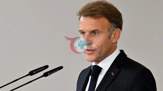Fransa Cumhurbaşkanı Macron: Sosyal medya demokrasilerimize zarar veriyor