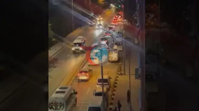 Bayrampaşa'da yol çalışması sırasında göçük meydana geldi