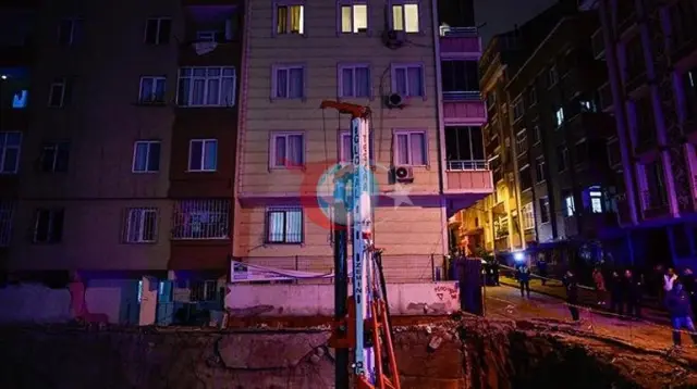 İstanbul Bahçelievler'de inşaat kazısı nedeniyle iki apartman tahliye edildi