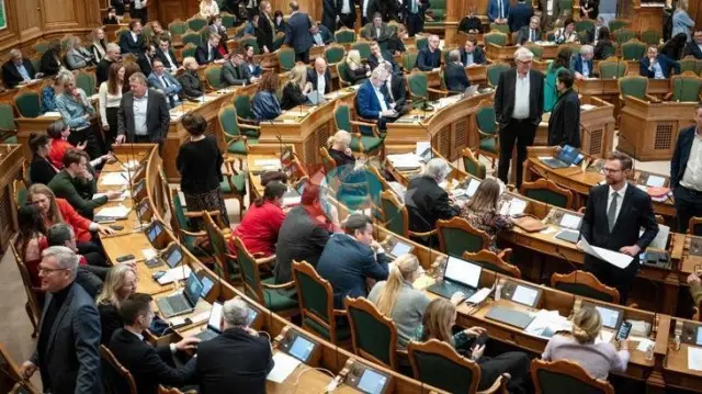 Danimarkanın nəqliyyat naziri Munk streslə bağlı sağlamlıq problemləri səbəbindən istefa verib