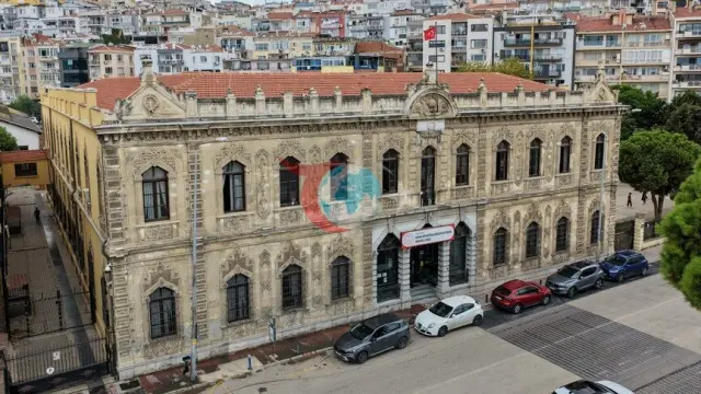 İzmir Konak Mithatpaşa Mesleki ve Teknik Anadolu Lisesi 158 yıldır eğitime öncülük ediyor