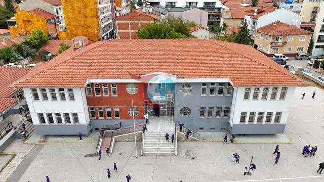 Uşak'ta 102 Yıllık Eğitim Çınarı: Gazi Mustafa Kemal İlkokulu