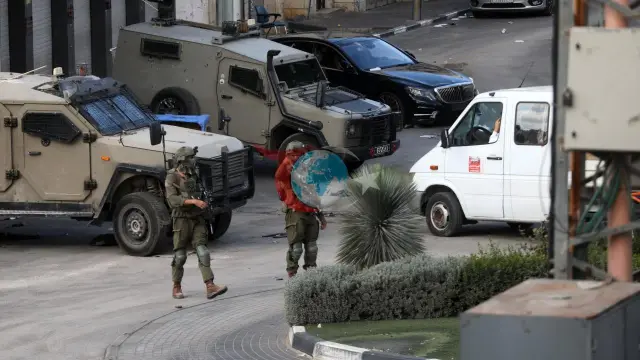 İsrail güçlerinin El Halil'deki askeri kuşatması ve zorunlu tahliyeler bir haftayı geride bıraktı
