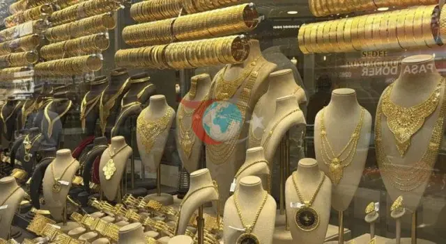 Yargıtay'dan Boşanma Davasında Ziynet Eşyası İçin Emsal Karar: Araba Alımı İçin Verilen Altınlar Geri İstenebilir