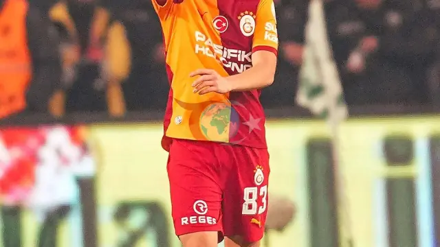 “Qalatasaray” səfərdə “Konyaspor”a 4:0 hesabı ilə qalib gəldi: İlker Yağcıoğlunun Aleksey Batrakovu dəyərləndirməsi