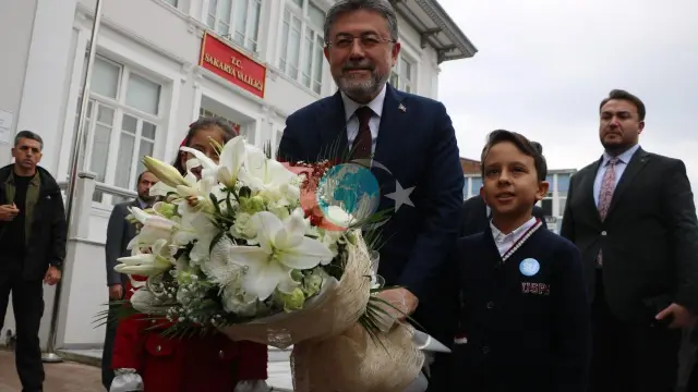 Министр Юмаклыдан Сапанжа көлүнүн эскертүүсү: Суу стрессиндебиз, өнөр жай токтоп калышы мүмкүн