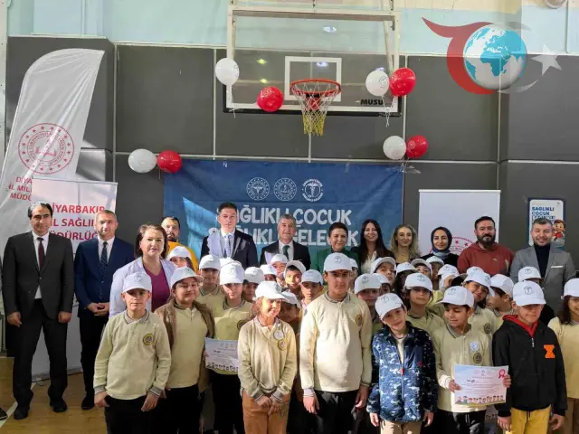Diyarbakır'da Sağlıklı Gelecek İçin Çocuklar Bilinçlendiriliyor