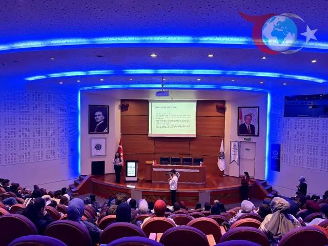 Erzurum'da Gençlere Umut Aşılayan Program
