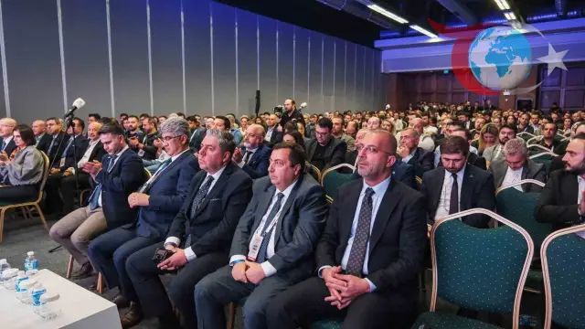 2. Ulusal Biyomedikal Kongresi'nde Geleceği Şekillendiren Tartışmalar