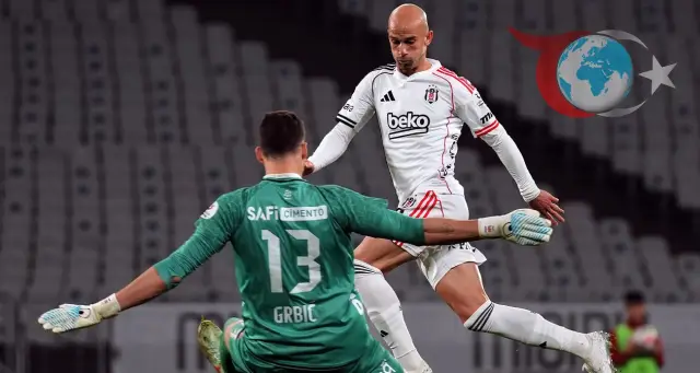 Beşiktaş, Karagümrük'ü Devirerek Sahadan 2-0 Galip Ayrıldı
