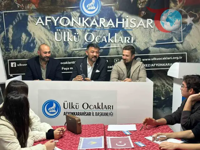 Afyonkarahisar’da Türk Dünyası ve Tarihi Bilgi Yarışması Heyecan Yarattı