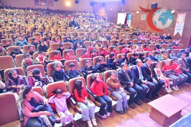 Yeşilyurt Belediyesi'nden Çocuklara Unutulmaz Bir Şenlik
