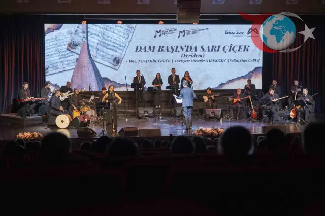 Mersin'de 'Anadolu’dan Ezgiler' Konseri Büyüledi