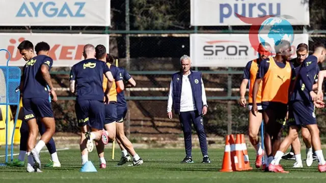 Fenerbahçe Can Bartu Tesisleri'nde Mourinho Yönetiminde Antrenman