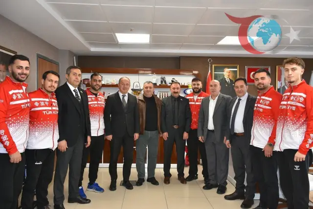 Erkek Curling Milli Takımımızdan Finlandiya'da Avrupa Üçüncülüğü Başarısı