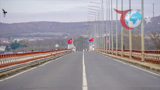 Yunanistan’da Çiftçilerin Eylemi Sınır Kapılarını Tır Trafiğine Kapattı