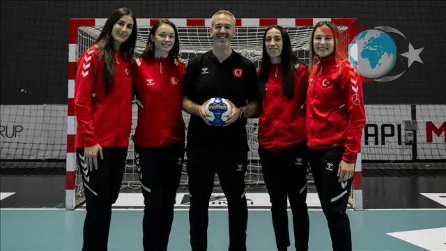Türk Kadın Hentbol Takımı 2026 Avrupa Şampiyonası'na Hazırlanıyor