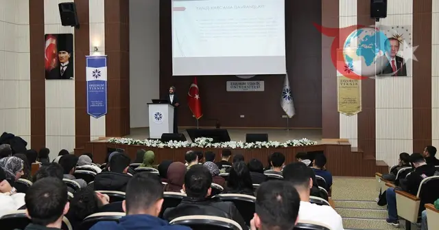 Üniversite Öğrencilerine Hem İş Hem Eğitim Fırsatı
