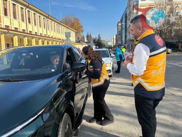Eskişehir'de "Yaşama Yol Ver" Etkinliği ile Hayata Dokunuş