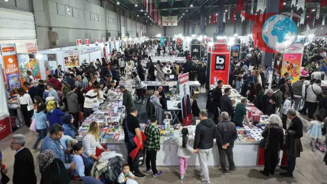 Denizli Kitap Fuarı'nda Kültüre ve Edebiyata Yolculuk