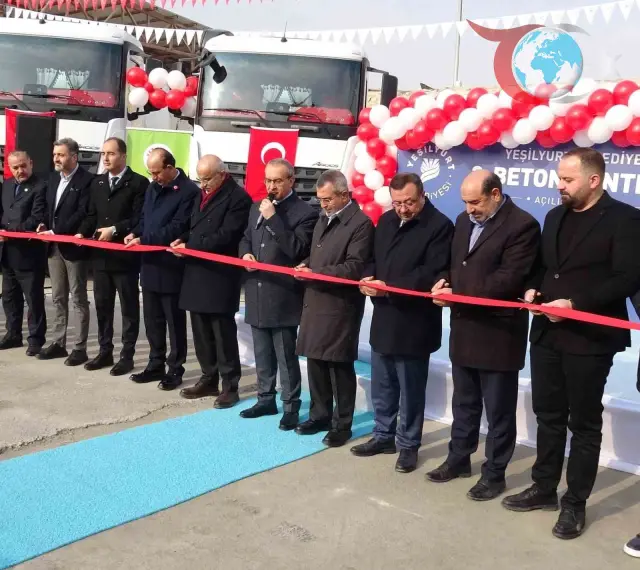 Yeşilyurt'ta 70 Milyon TL'lik Beton Santrali Törenle Hizmete Açıldı
