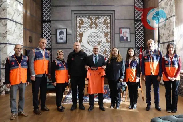 AFAD Gönüllülerinin Topluma Katkıları Niğde'de Ele Alındı