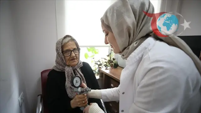 Balıkesir'de Yaşlıların Düşme Sorununa Yenilikçi Çözüm: Düşme Kliniği