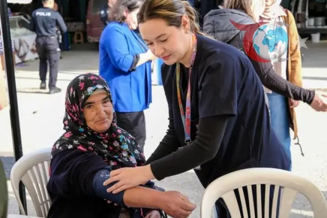 İnhisar'da Sağlık Seferberliği: Bilecik Şeyh Edebali Üniversitesi'nden Farkındalık Etkinliği