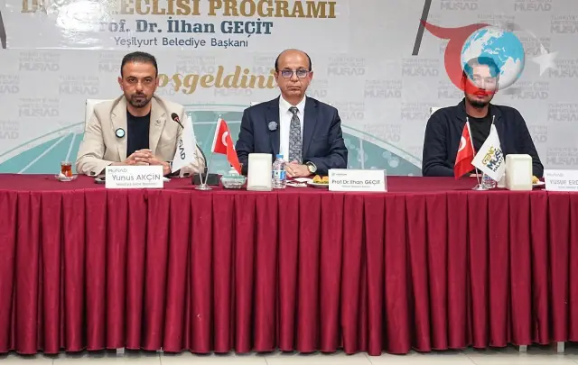 Yeşilyurt Belediye Başkanı İlhan Geçit, iş dünyası temsilcileriyle buluştu