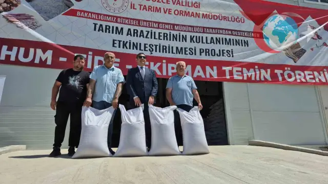Çeltik Tohumu Dağıtıldı, Konuralp Pirinci Tarımı Artacak