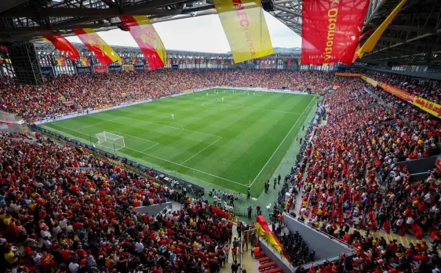 Göztepe, Hatayspor'u Devirmek İstiyor