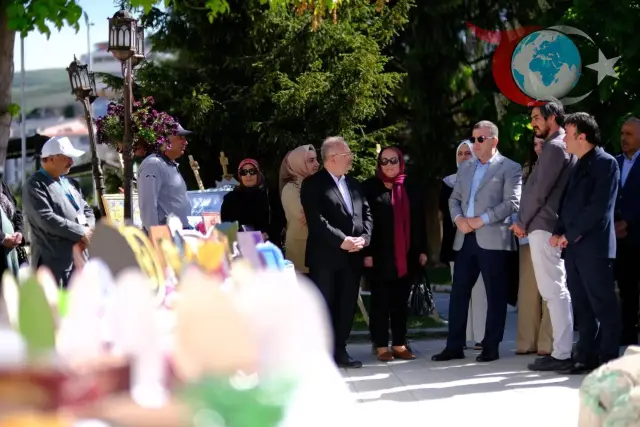 Bayburt Devlet Hastanesi'nden Şizofreni Farkındalık Sergisi