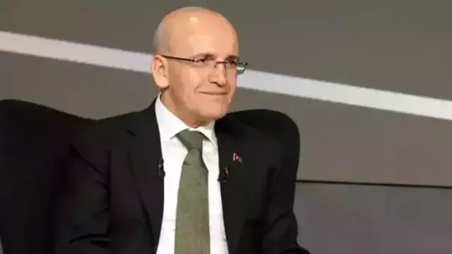 Hazine ve Maliye Bakanı Mehmet Şimşek KOBİ'lere Destek Sağlıyor
