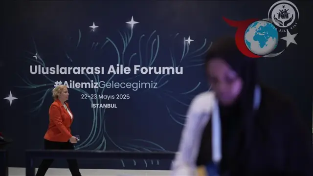 Uluslararası Aile Forumu İstanbul'da Devam Ediyor