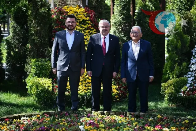 Kayseri Büyükşehir Belediye Başkanı Memduh Büyükkılıç, AK Parti Milletvekili İbrahim Yurdunuseven'i Ağırladı