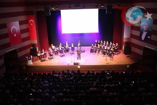 Muğla Büyükşehir Belediyesi Konservatuvarı Türk Sanat Müziği Bölümü Öğrencilerinden Müzik Ziyafeti