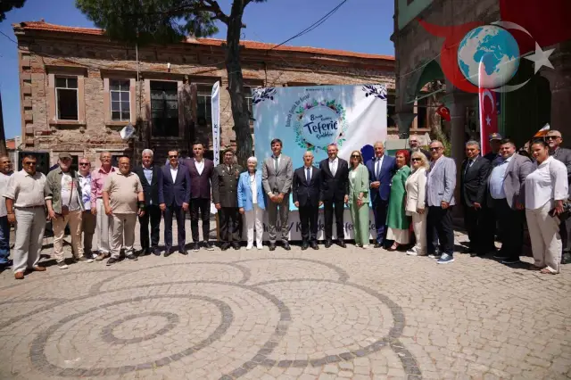 Ayvalık Küçükköy Teferic Şenlikleri Renkli Görüntülere Sahne Oldu