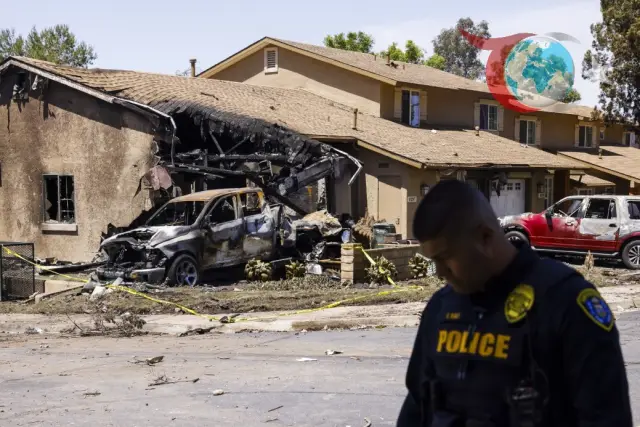 Küçük Uçağın California'da Düşmesi Sonucu 6 Kişi Hayatını Kaybetti