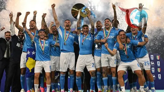 Napoli, Serie A Şampiyonluğunu Kutladı