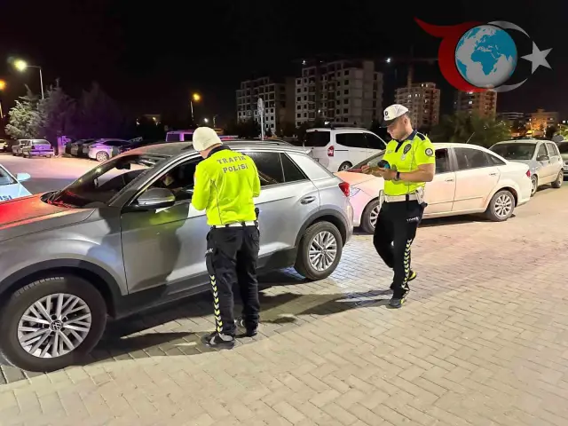 Adıyaman Trafik Polisleri Kurallara Uymayan Sürücülere Göz Açtırmıyor